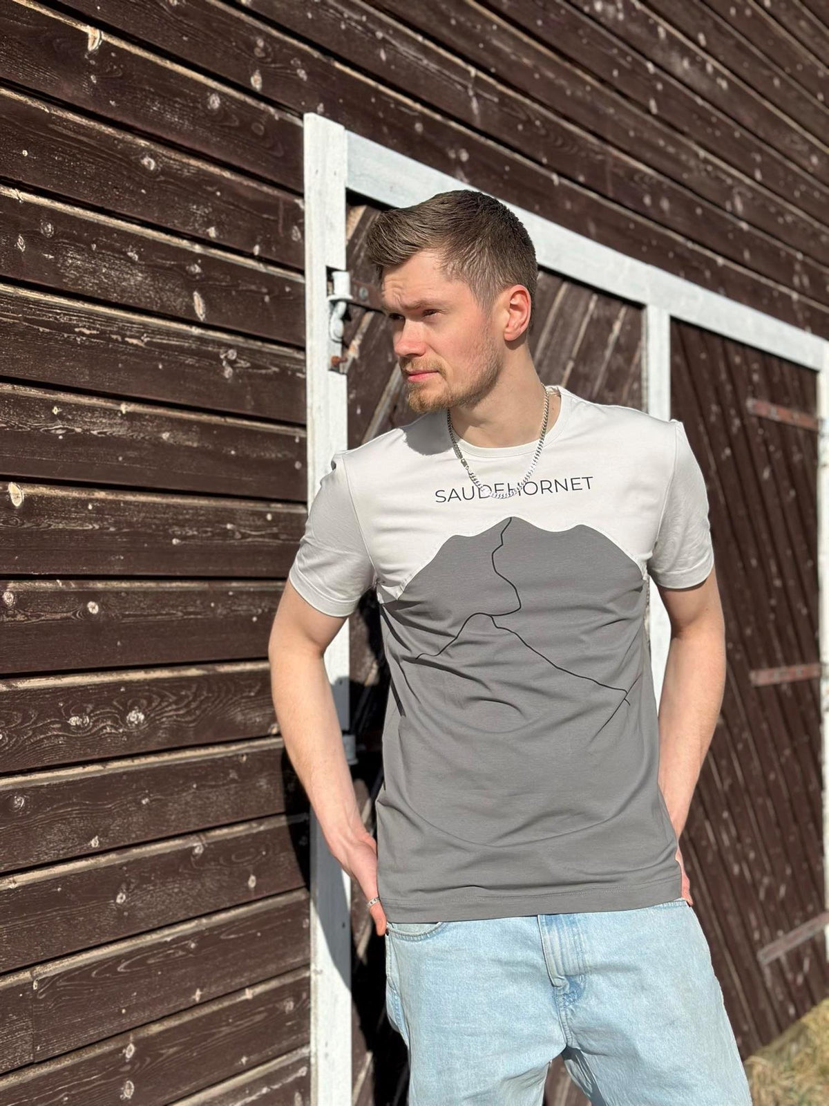 S6 FJELL T-shirt-Saudehornet