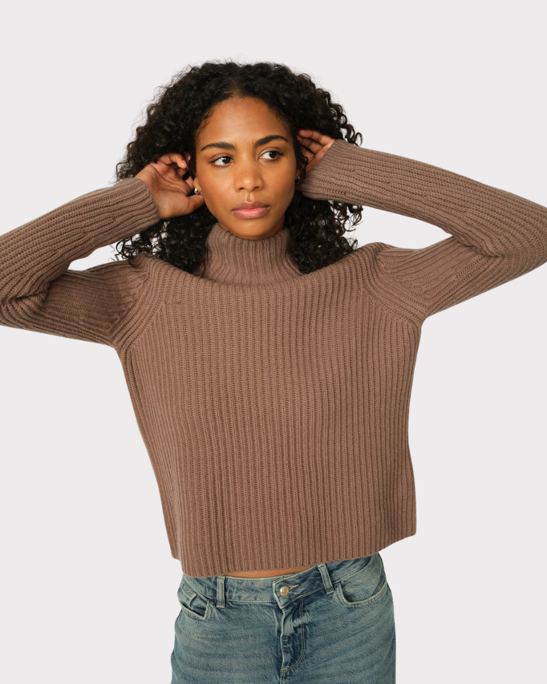 MMThyra Highneck Knit